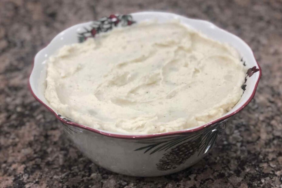 Mashed Potatoes in a bowl